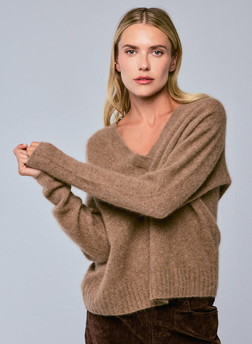 Beige V-Neck Long Sleeve Sweater in Raccoon wool / Polyamide - MAJESTIC FILATURES