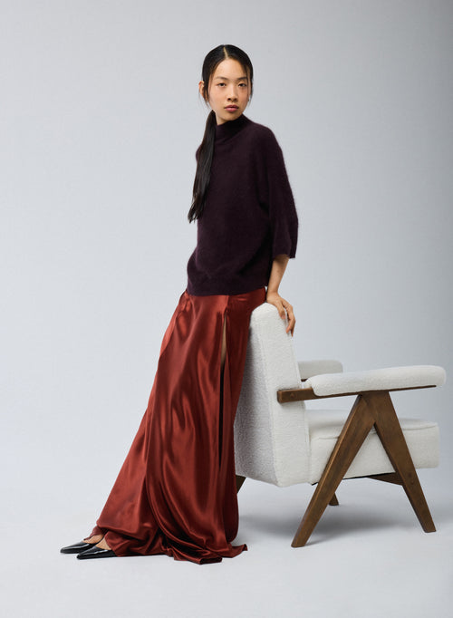 Violet Turtleneck Sweater with Kimono Sleeves in Raccoon wool / Polyamide - MAJESTIC FILATURES