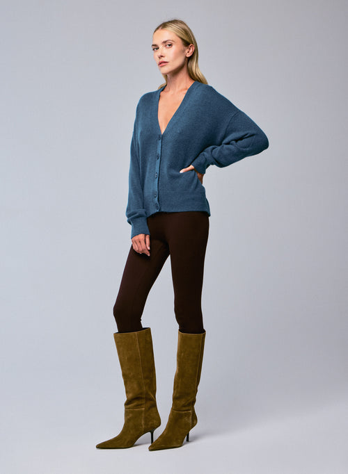 Blue V-neck Cardigan with long sleeves in Wool / Silk / Cashmere - MAJESTIC FILATURES