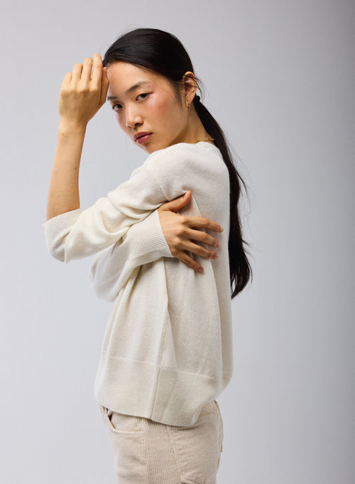 Pull Blanc Col V Manches Longues en Cachemire - MAJESTIC FILATURES
