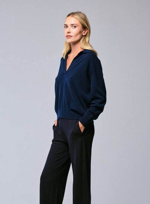 Navy sweater with polo collar long sleeves in cashmere - MAJESTIC FILATURES