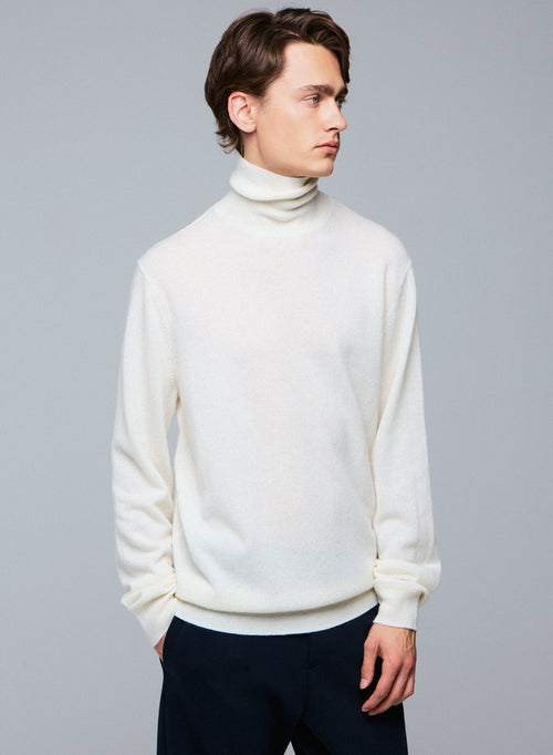 White turtleneck sweater with long sleeves in cashmere - MAJESTIC FILATURES