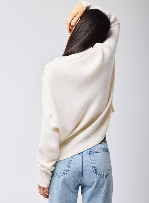 White Pull Round Neck Long Sleeves in Wool Cashmere - MAJESTIC FILATURES