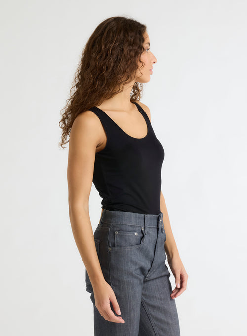 Abby Tanktop mit Stickerei aus Viskose / Elastan - MAJESTIC FILATURES