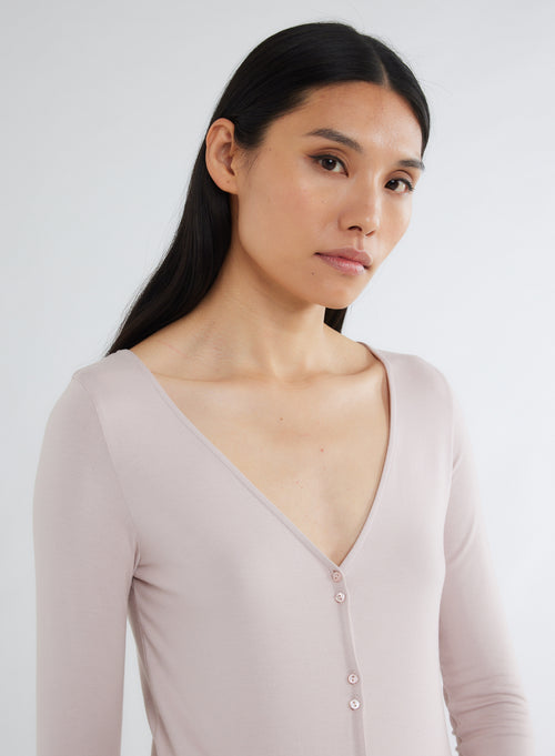 Chaleco Rosa Cuello V Manga Larga en Viscosa y Elastano - MAJESTIC FILATURES