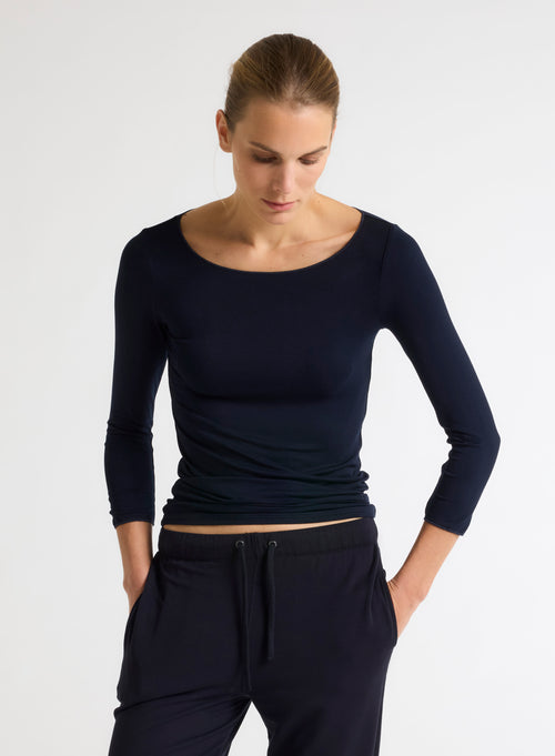 Adèle Vicose / Elastane Boat Neck T-shirt - MAJESTIC FILATURES