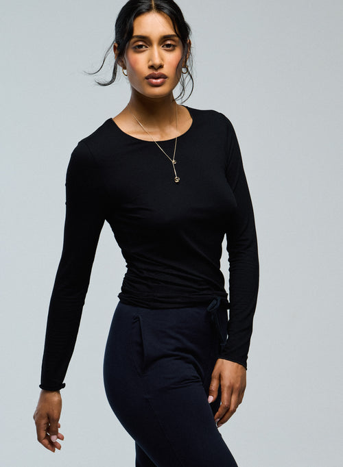 Black Round Neck Long Sleeves T-shirt in Viscose and Elastane - MAJESTIC FILATURES