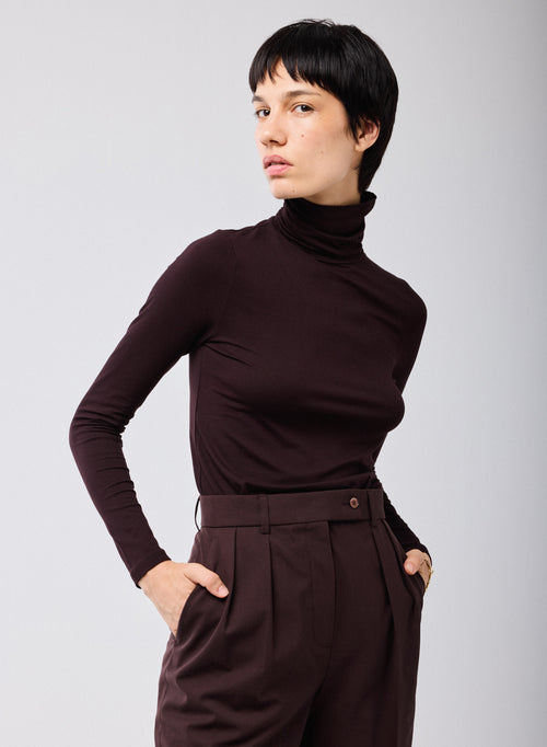 T-shirt Aubergine Col Roulé Manches Longues en Viscose / Elasthanne - MAJESTIC FILATURES