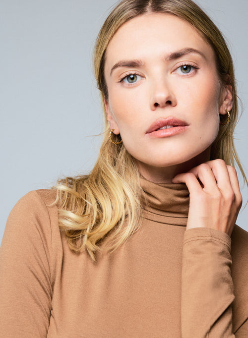 Beige Long Sleeve Turtleneck T-Shirt in Viscose / Elastane - MAJESTIC FILATURES