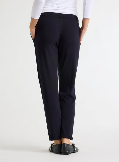 Daphné Revers-Hose aus Viskose / Elastan - MAJESTIC FILATURES