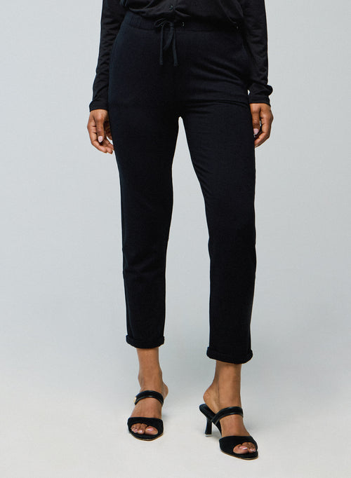 Pantalón negro con bolsillos de viscosa y elastano - MAJESTIC FILATURES