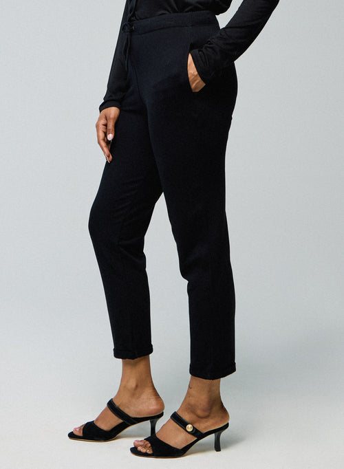 Pantalón negro con bolsillos de viscosa y elastano - MAJESTIC FILATURES