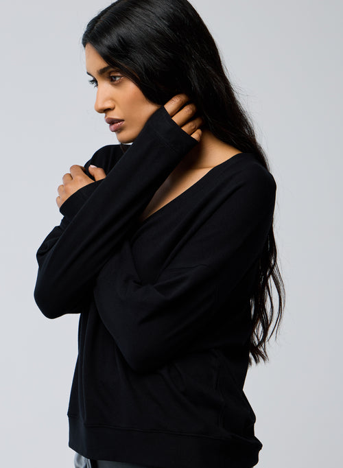 Sweat Noir Col V Manches Longues en Viscose / Elasthanne - MAJESTIC FILATURES