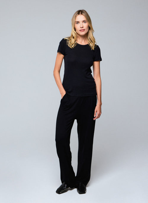 Black Round Neck Short Sleeve T-shirt in Lyocel / Tencel / Cotton - MAJESTIC FILATURES