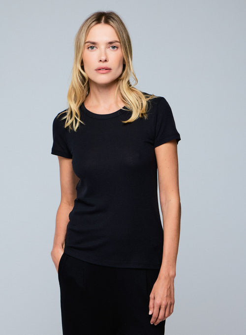 Black Round Neck Short Sleeve T-shirt in Lyocel / Tencel / Cotton - MAJESTIC FILATURES