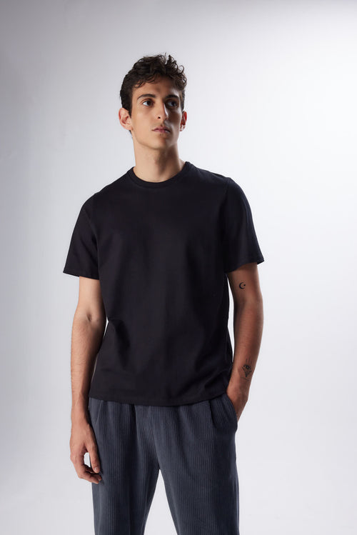 T-Shirt mit rundem Kragen und kurzen Ärmeln aus organischer Baumwolle - MAJESTIC FILATURES