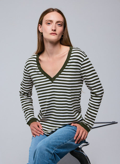 Green / White Stripped V-neck Long Sleeves T-shirt in Organic Cotton - MAJESTIC FILATURES