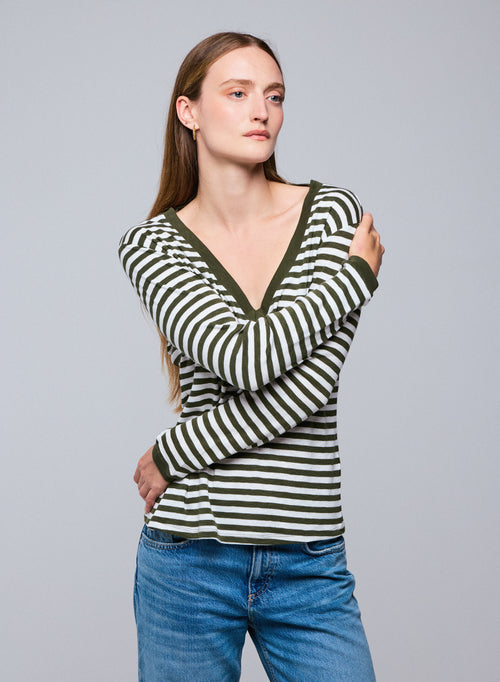 Green / White Stripped V-neck Long Sleeves T-shirt in Organic Cotton - MAJESTIC FILATURES