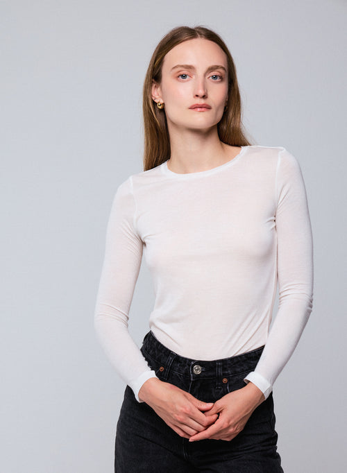 Camiseta blanca de manga larga con cuello redondo en viscosa / cachemira - MAJESTIC FILATURES