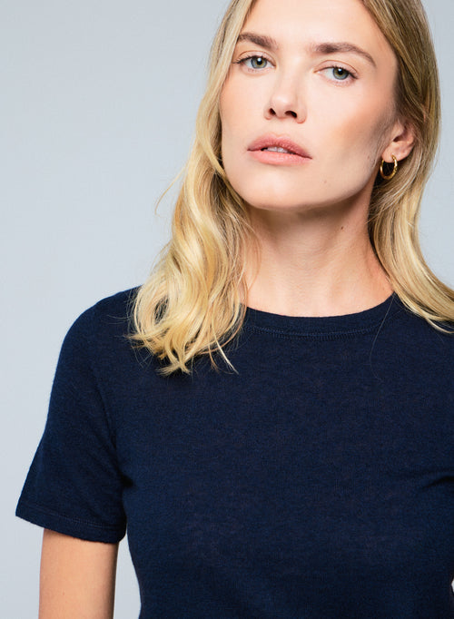 T-shirt Marine Col Rond Manches Courtes en Cachemire - MAJESTIC FILATURES