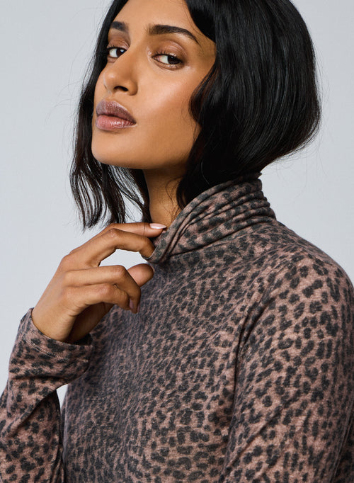 Pink Long Sleeve Turtleneck T-shirt in Organic Cotton / Cashmere - MAJESTIC FILATURES