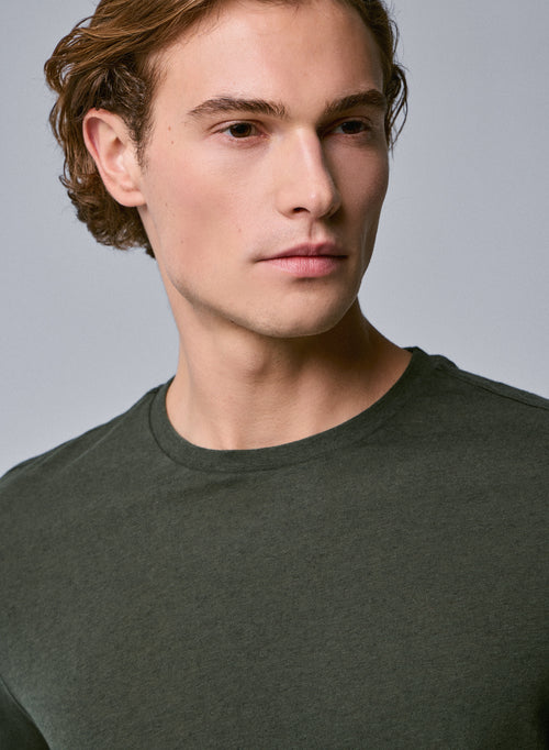 Camiseta de manga corta con cuello redondo verde en algodón / cachemira - MAJESTIC FILATURES