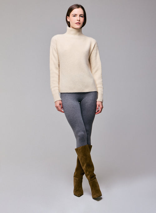 Milk Long sleeves Turtleneck Sweater in Wool / Fox / Polyamide - MAJESTIC FILATURES