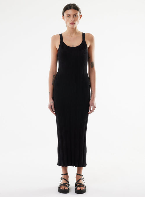 Robe Noir Sans Manches Col Rond - MAJESTIC FILATURES