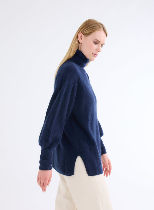 Navy Turtleneck Sweater Long Raglan Sleeves - MAJESTIC FILATURES