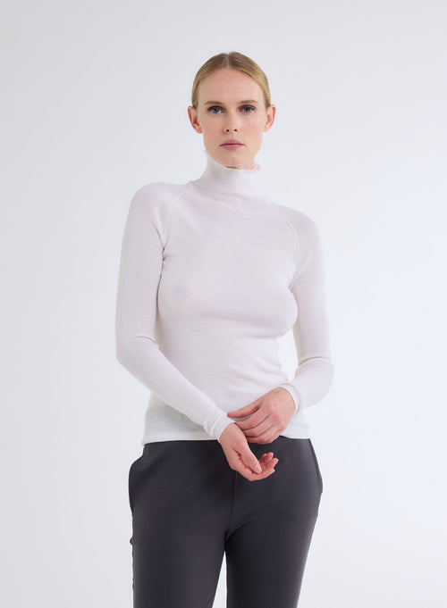 Pull Blanc Col Montant Manches Longues - MAJESTIC FILATURES