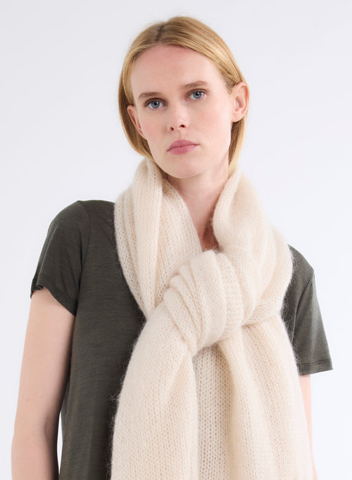 Large Ecru Knitted Scarf in Mohair and Merino Wool - MAJESTIC FILATURES