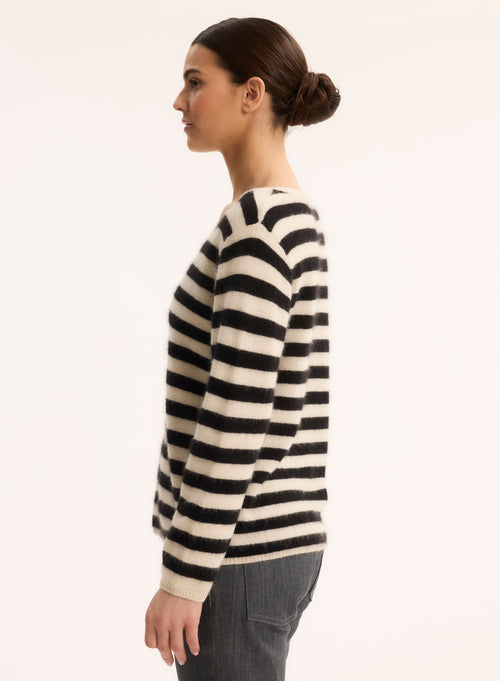 Pull Noir Col V Manches Longues - MAJESTIC FILATURES