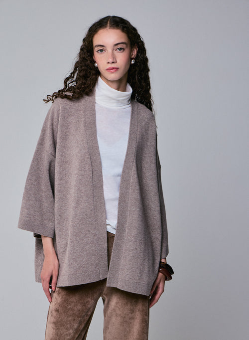 Cárdigan beige con cuello chal de manga larga en lana merino - MAJESTIC FILATURES