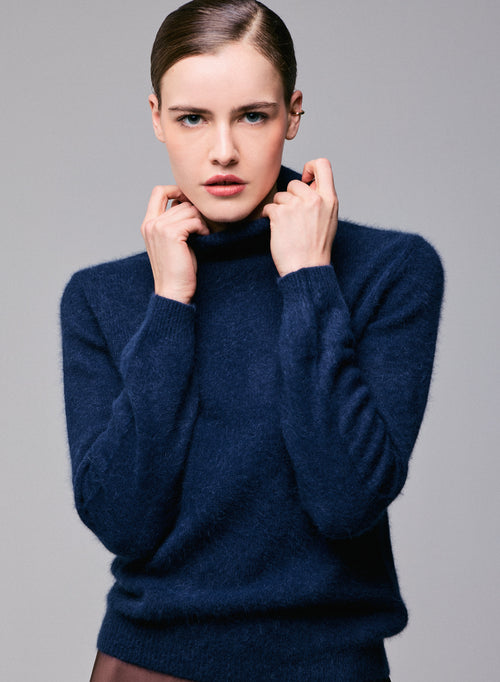 Marineblauer Rollkragenpullover mit langen Ärmeln aus Wolle / Fuchs / Polyamid - MAJESTIC FILATURES