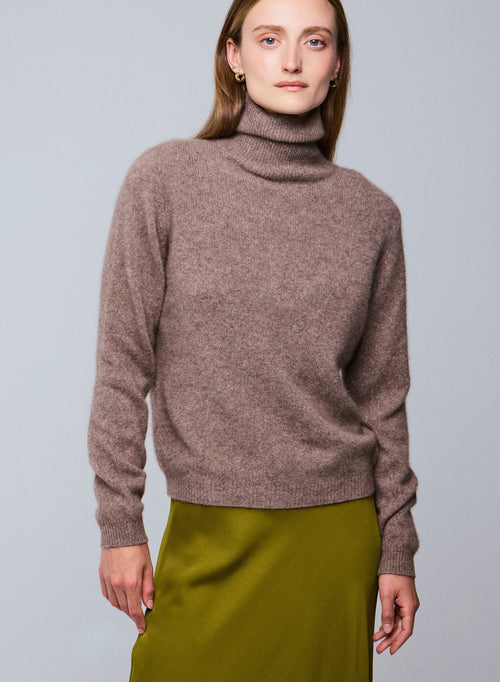 Beige Turtleneck Sweater Long Sleeves in Wool / Fox / Polyamide - MAJESTIC FILATURES