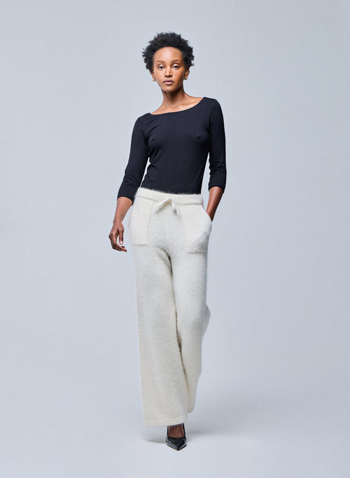 Adèle Black Viscose Boatneck T-shirt - MAJESTIC FILATURES