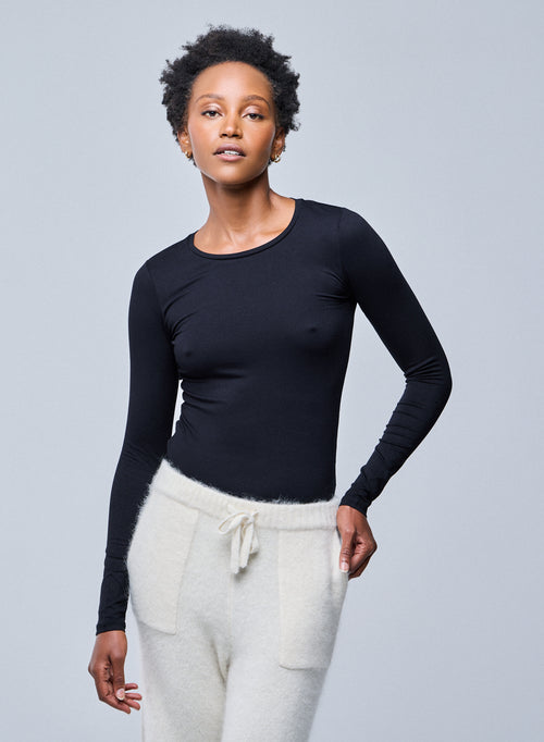Black Round Neck Long Sleeves T-shirt in Viscose / Elastane - MAJESTIC FILATURES