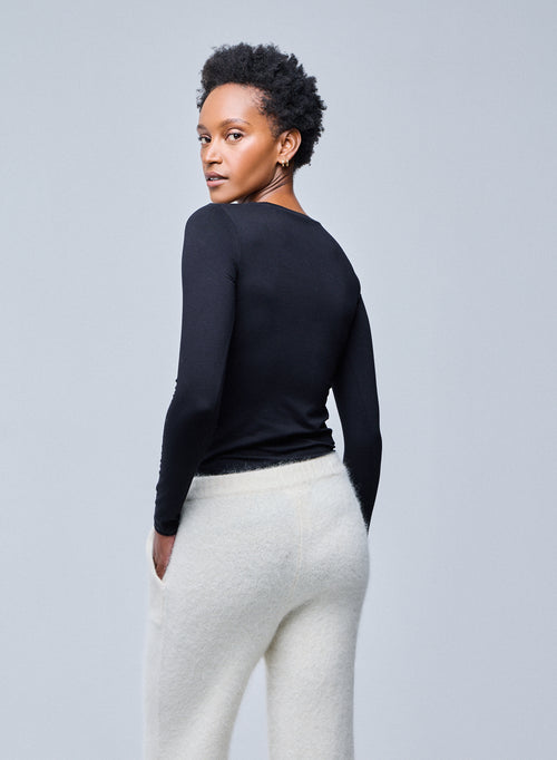 T-shirt Noir Col Rond Manches Longues en Viscose / Élasthanne - MAJESTIC FILATURES