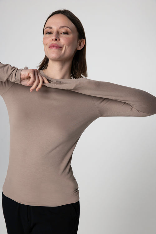Beige Langarm-T-Shirt aus Viskose / Elasthan mit Rundhalsausschnitt - MAJESTIC FILATURES