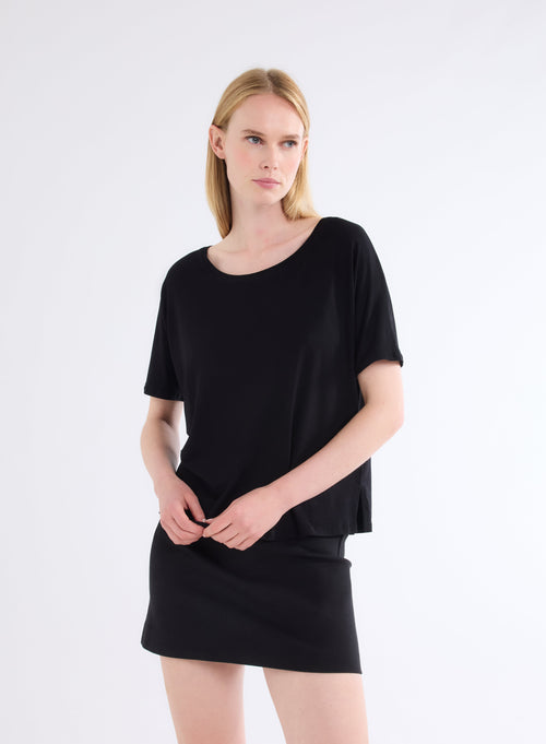 T-shirt noir Col Rond Manches Courtes en Viscose et Élasthanne - MAJESTIC FILATURES