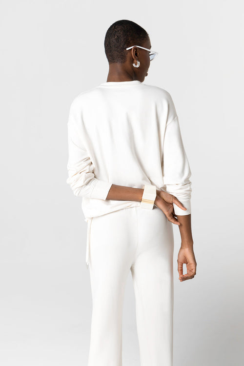 Round-Neck Long-Sleeve Sweatshirt in Viscose / Elastane in Cream - MAJESTIC FILATURES