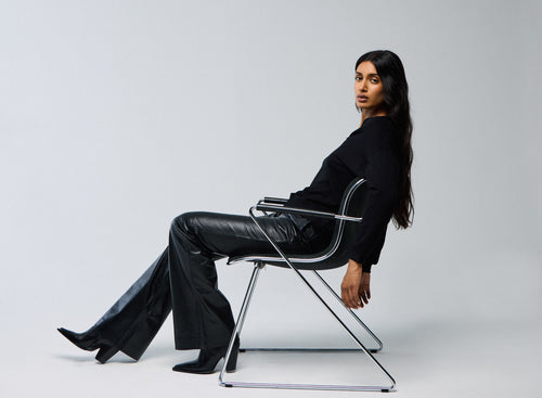 Black V-neck sweatshirt with long sleeves in viscose / elastane - MAJESTIC FILATURES