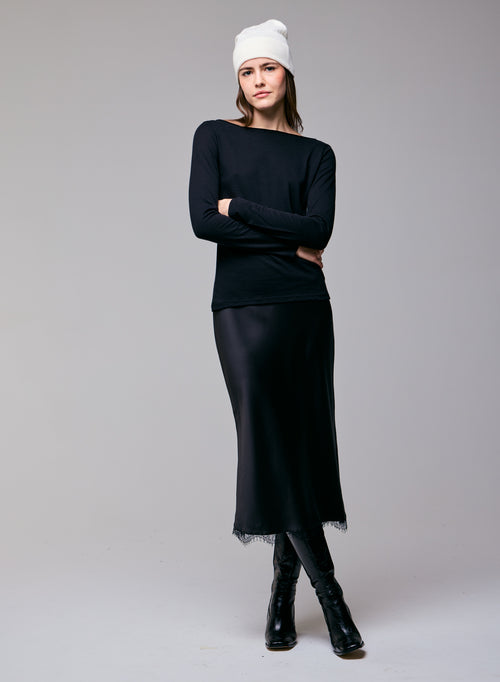 Schwarzes T-Shirt mit langärmeligem U-Boot-Ausschnitt aus Bio-Baumwolle / Kaschmir - MAJESTIC FILATURES