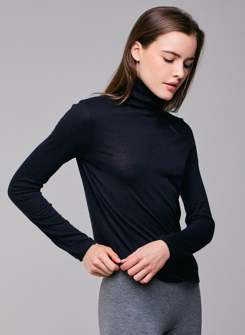 Navy blue Turtleneck Long Sleeves T-Shirt in Organic Cotton and Cashmere - MAJESTIC FILATURES