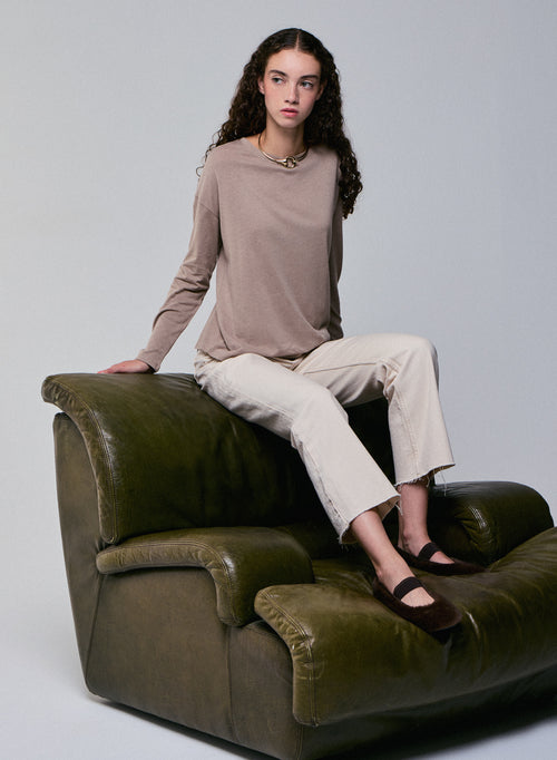 Beige Langarm-T-Shirt mit U-Boot-Ausschnitt aus Baumwolle / Kaschmir - MAJESTIC FILATURES