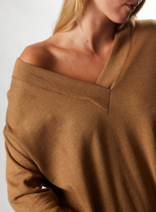 Sweaters Camel Col V Manches Longues en Coton et Cachemire - MAJESTIC FILATURES