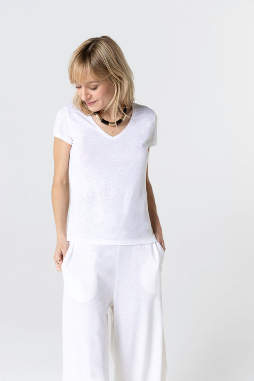White V-neck Short Sleeve Linen and Elastane T-Shirt - MAJESTIC FILATURES