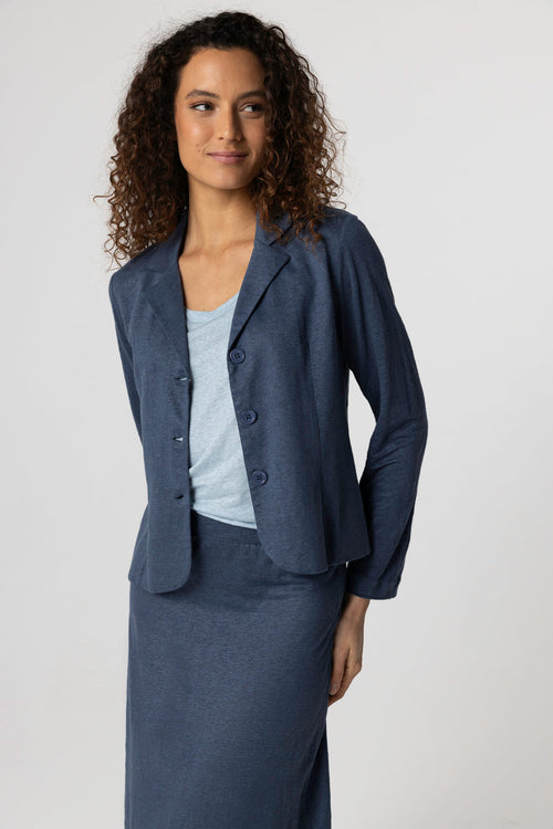 Jacke mit Jackenkragen und langen Ärmeln aus Leinen/Elasthan in Dunkelblau - MAJESTIC FILATURES