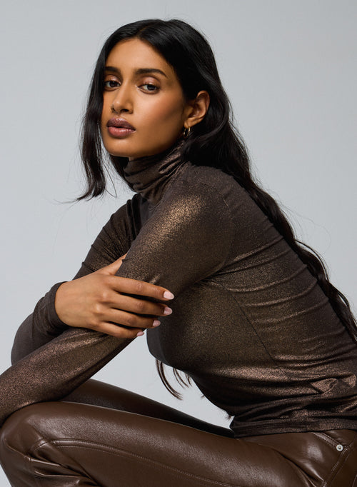 Camiseta de cuello alto de manga larga marrón en viscosa / elastano - MAJESTIC FILATURES