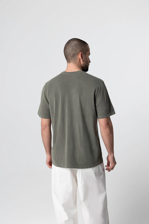 T-Shirt mit Rundhalsausschnitt und kurzen Ärmeln aus Bio-Baumwolle / Elasthan in Dschungel - MAJESTIC FILATURES